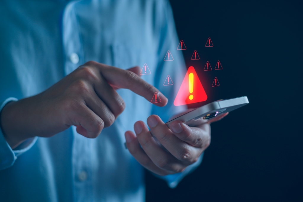 Scam Text Messages about Tax Refunds